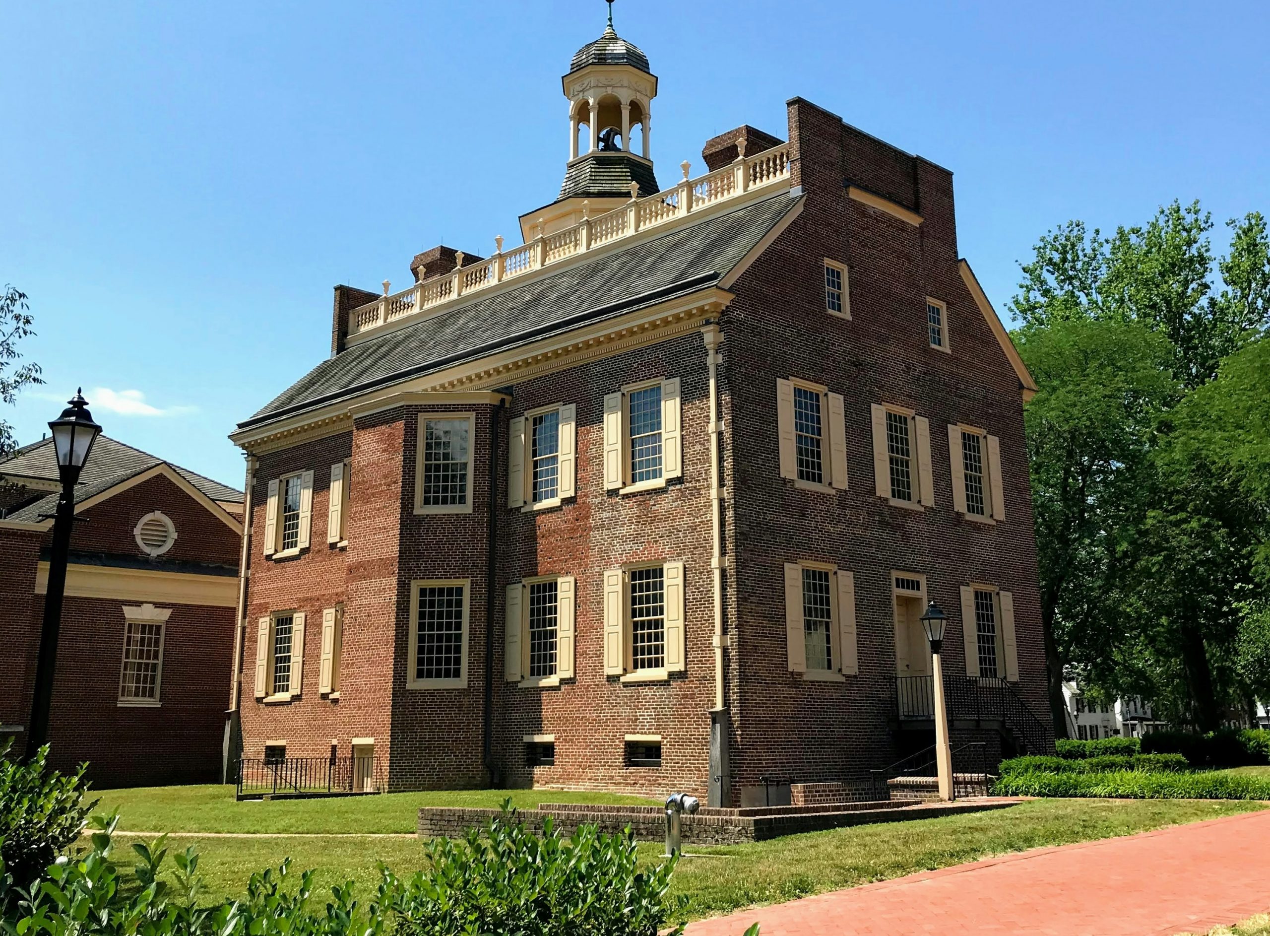 brick building in delaware